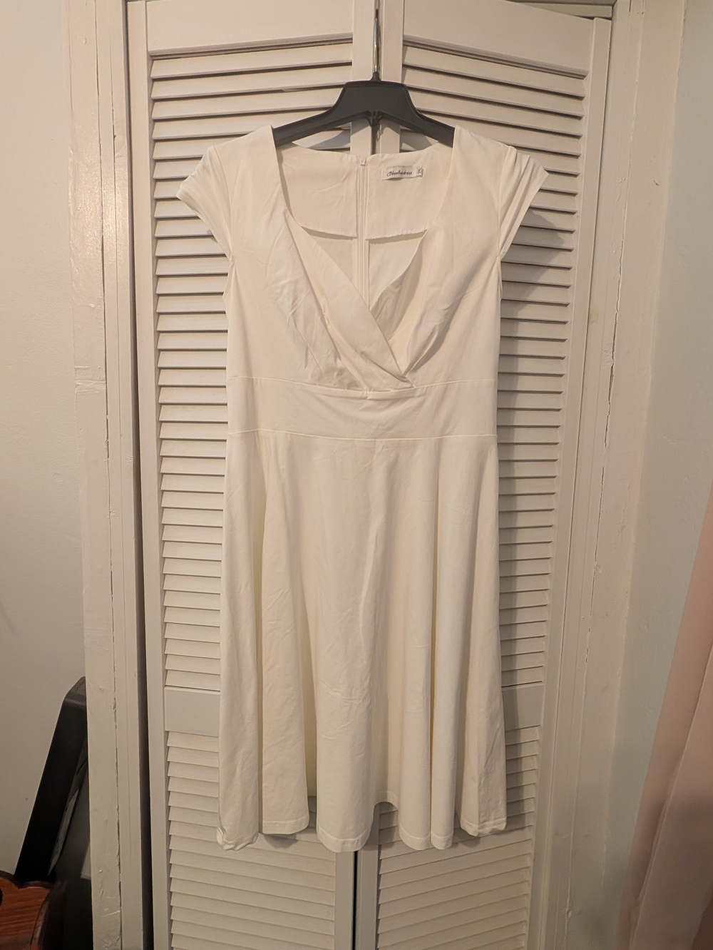 Classic White Cap-Sleeve Midi Dress with Surplice Neckline